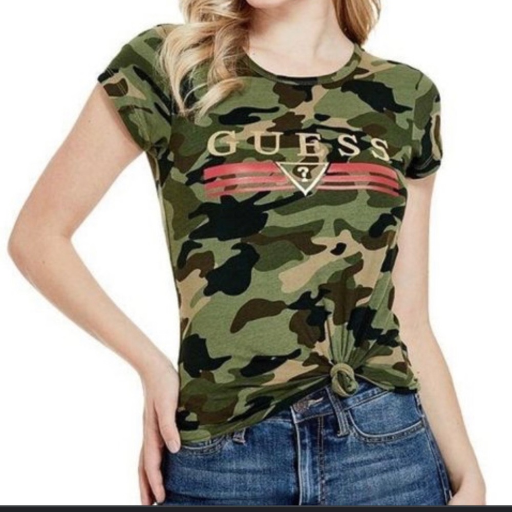 NWT Guess Los Angeles Matti Logo Tee Size L Color:Camouflage